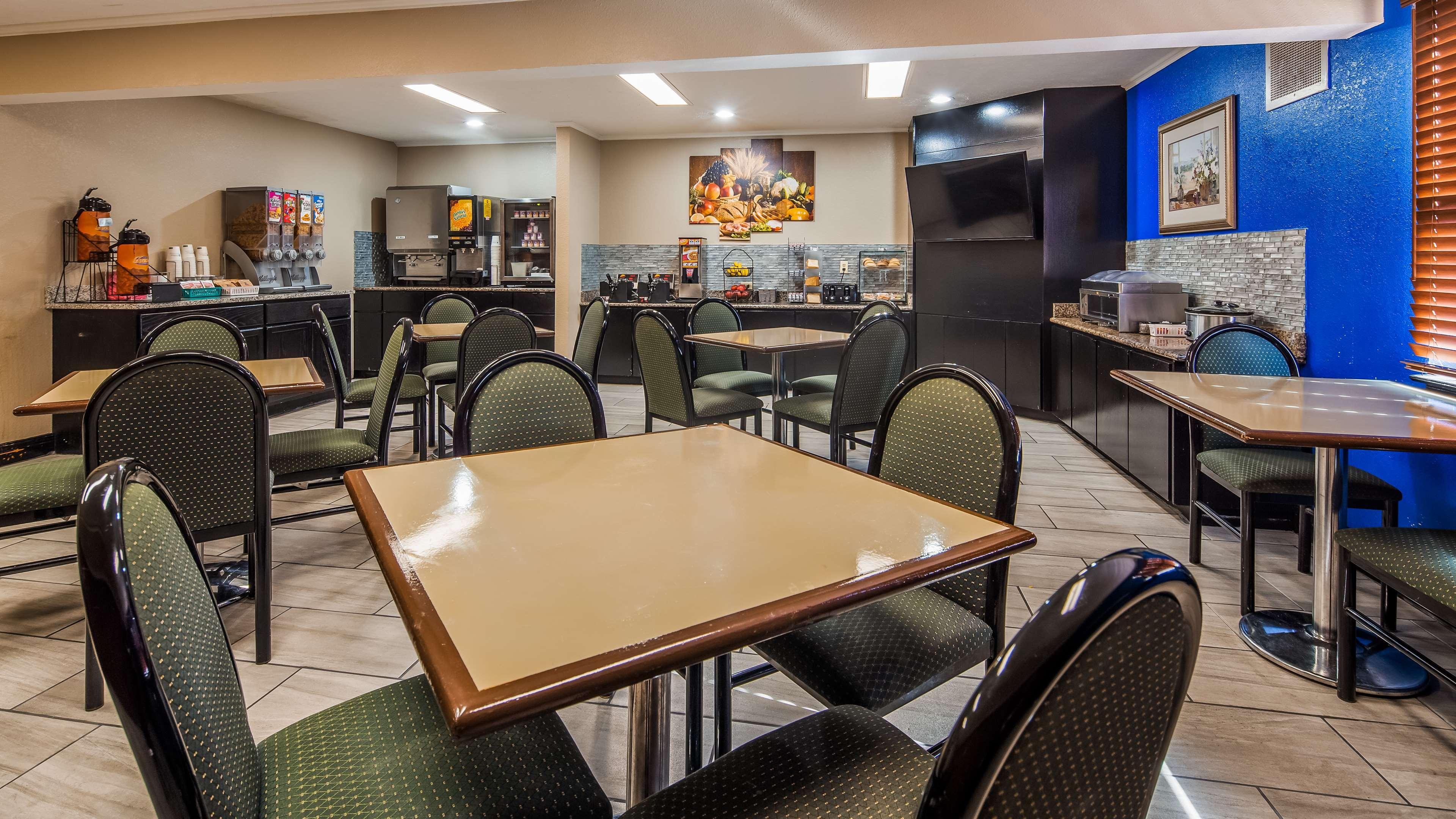 Red Roof Inn & Suites Lexington - Hamburg Ngoại thất bức ảnh