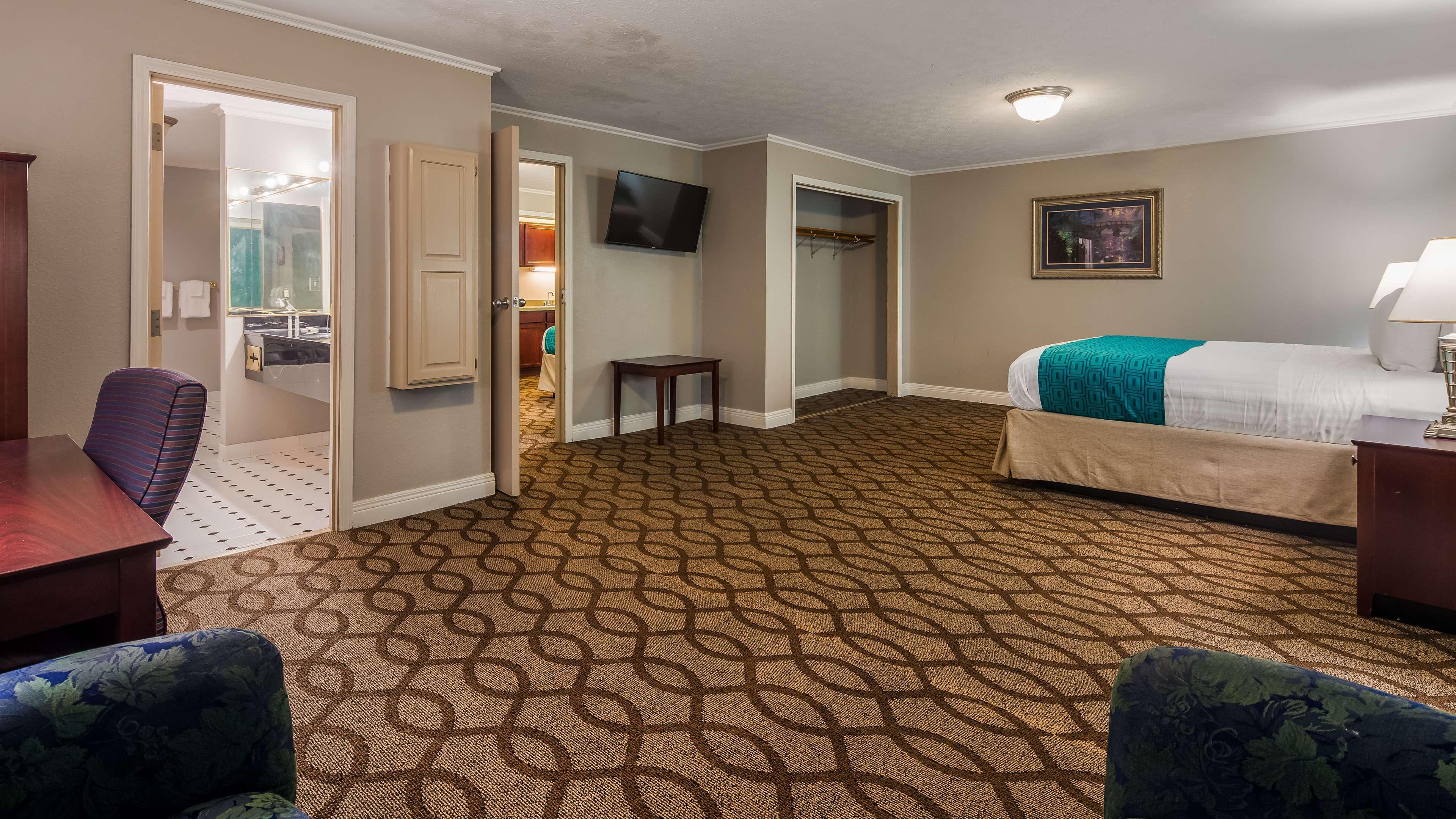 Red Roof Inn & Suites Lexington - Hamburg Ngoại thất bức ảnh