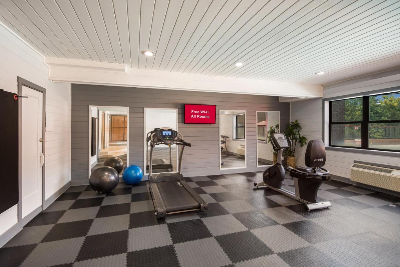 Red Roof Inn & Suites Lexington - Hamburg Ngoại thất bức ảnh
