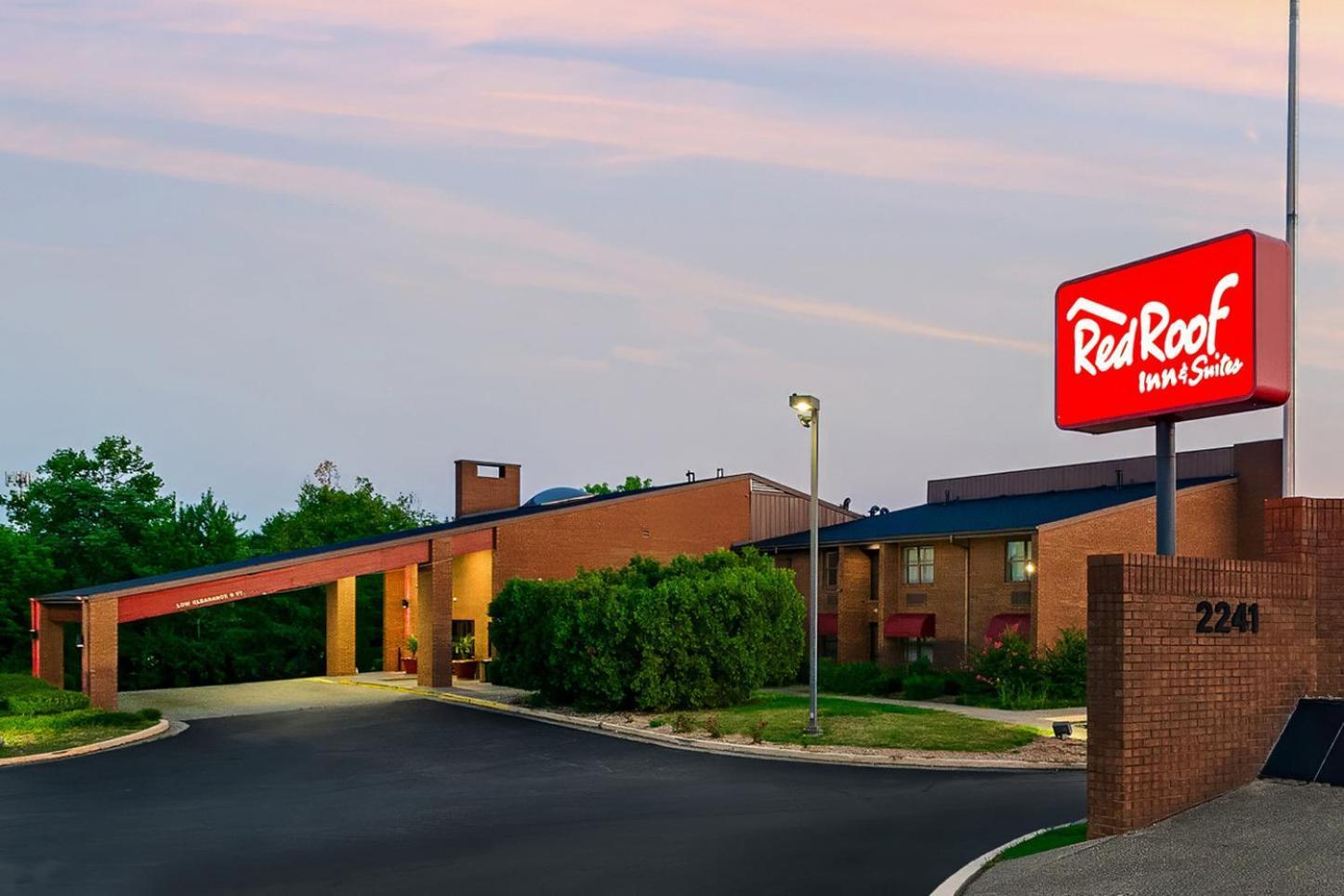Red Roof Inn & Suites Lexington - Hamburg Ngoại thất bức ảnh